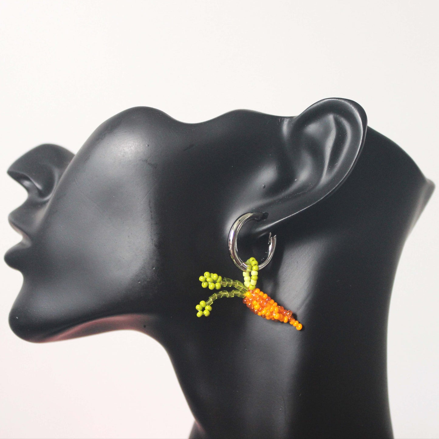 Wild Carrot Charm