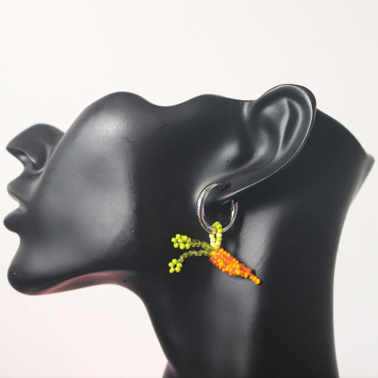 Wild Carrot Charm