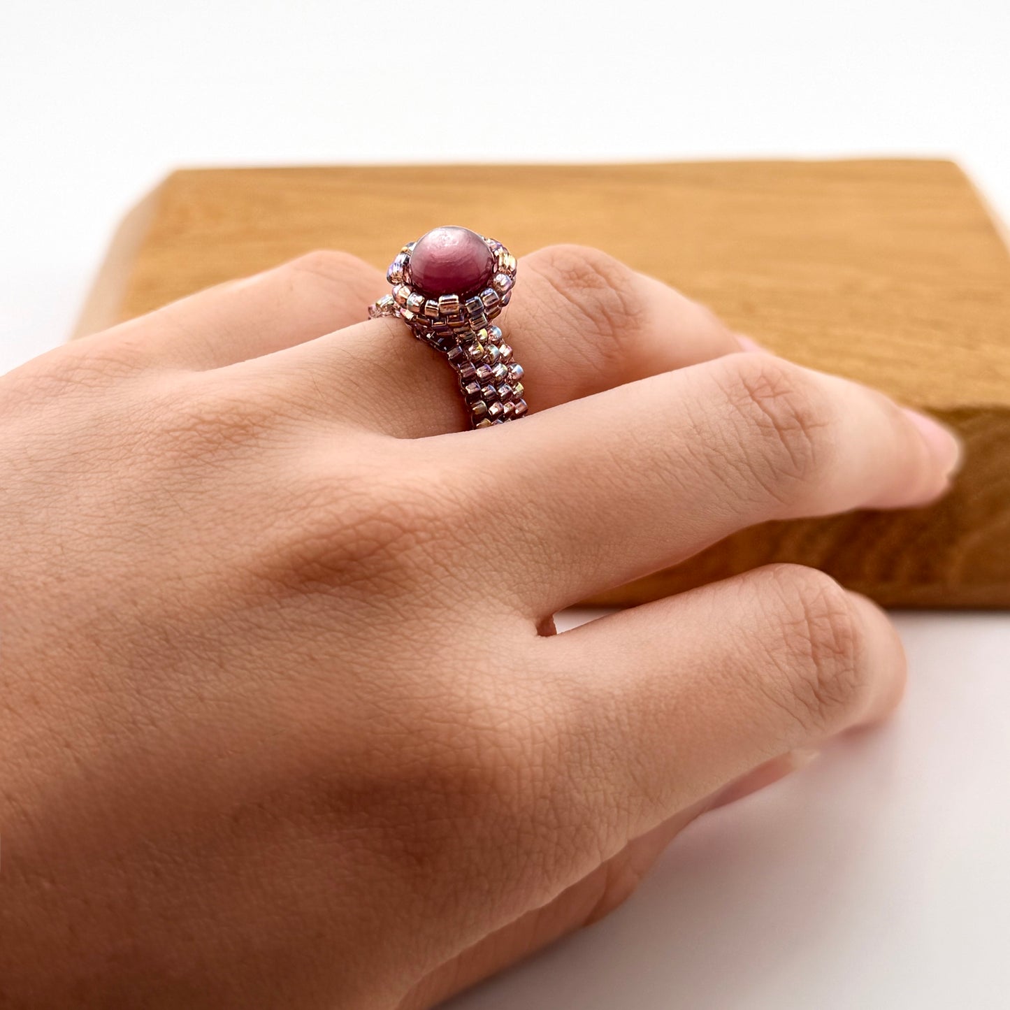 Amelia ring